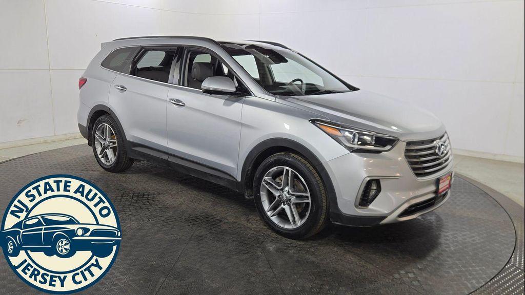 used 2018 Hyundai Santa Fe car, priced at $17,495