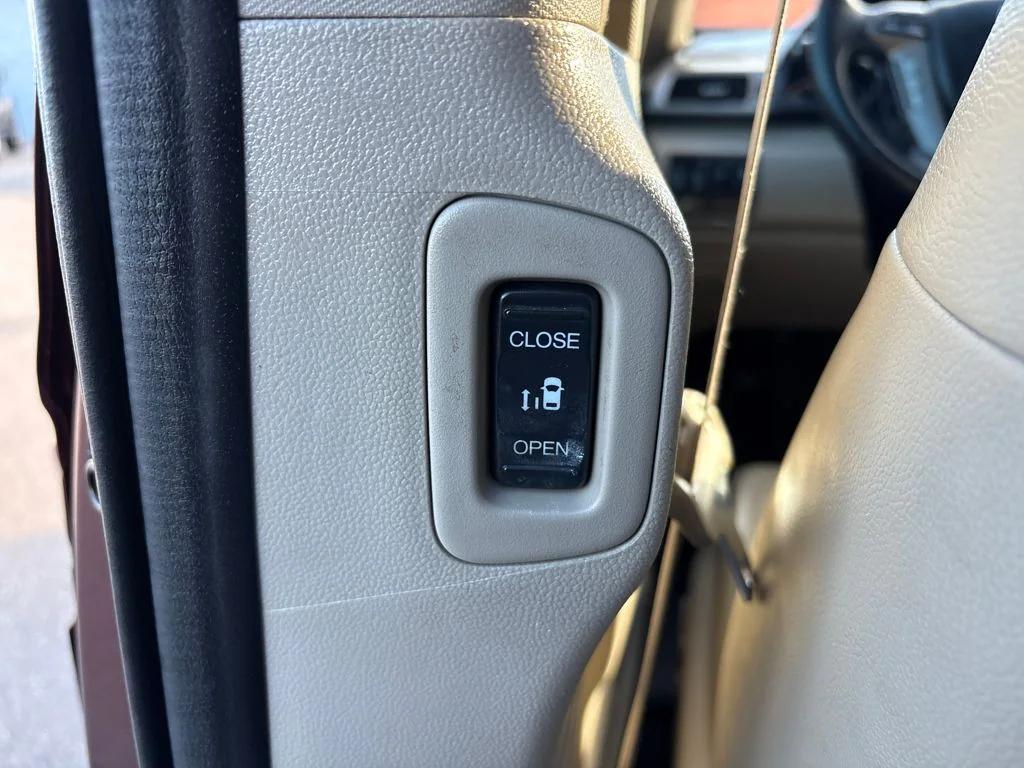 used 2016 Honda Odyssey car, priced at $12,899