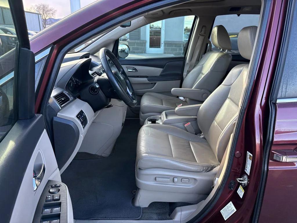 used 2016 Honda Odyssey car, priced at $12,899