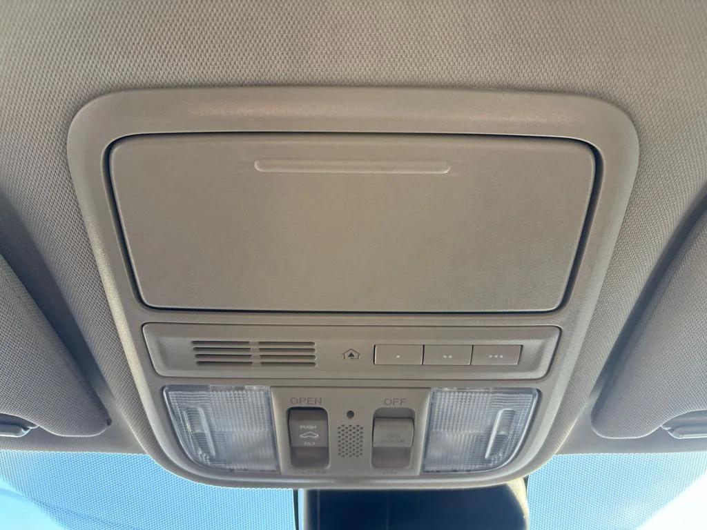 used 2016 Honda Odyssey car, priced at $12,899