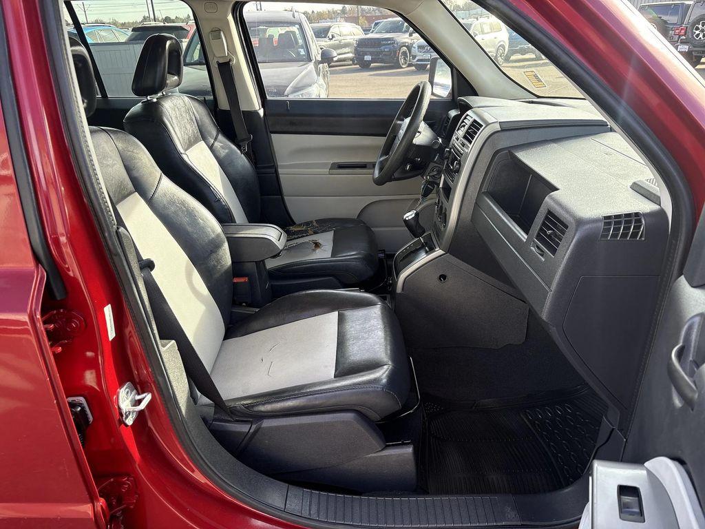 used 2007 Jeep Patriot car, priced at $2,995