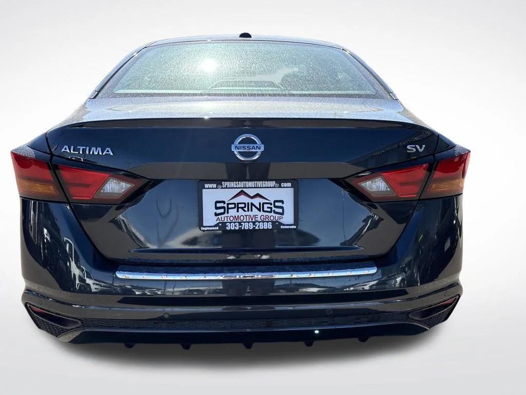 used 2022 Nissan Altima car, priced at $17,899