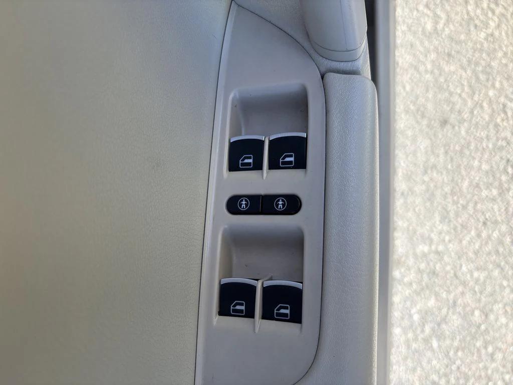 used 2012 Volkswagen Touareg car, priced at $8,399