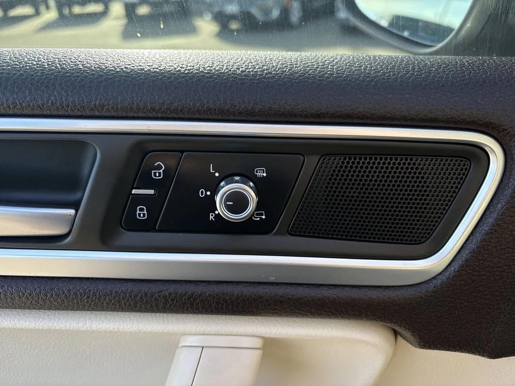 used 2012 Volkswagen Touareg car, priced at $8,399