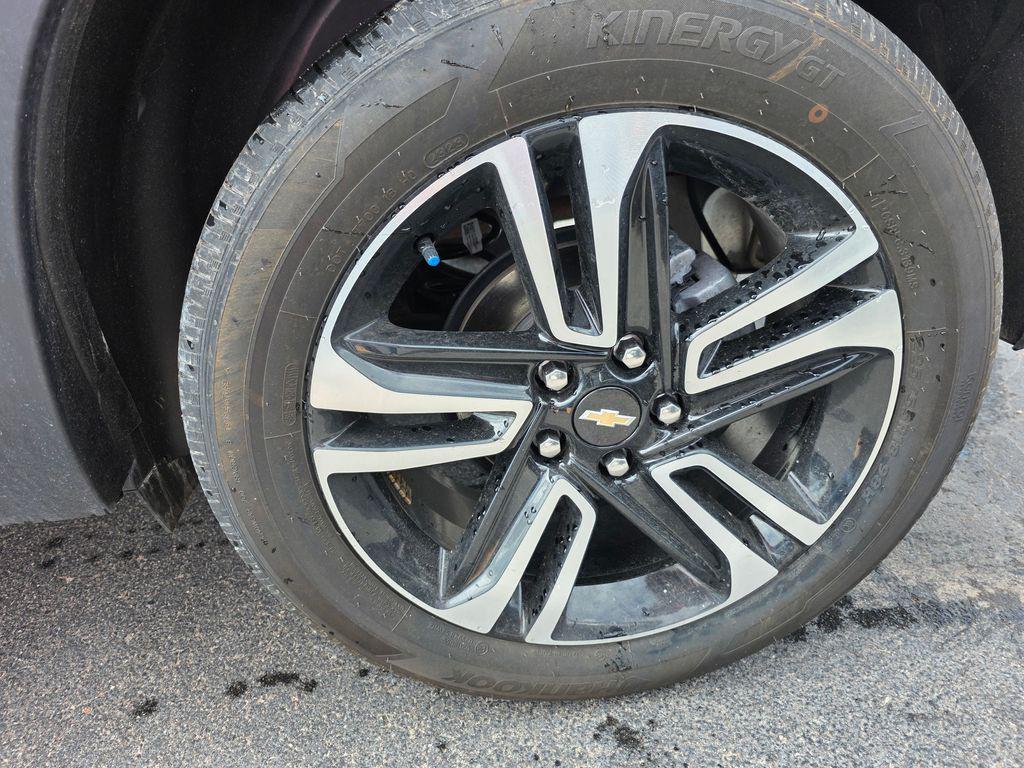 used 2023 Chevrolet TrailBlazer car, priced at $24,398