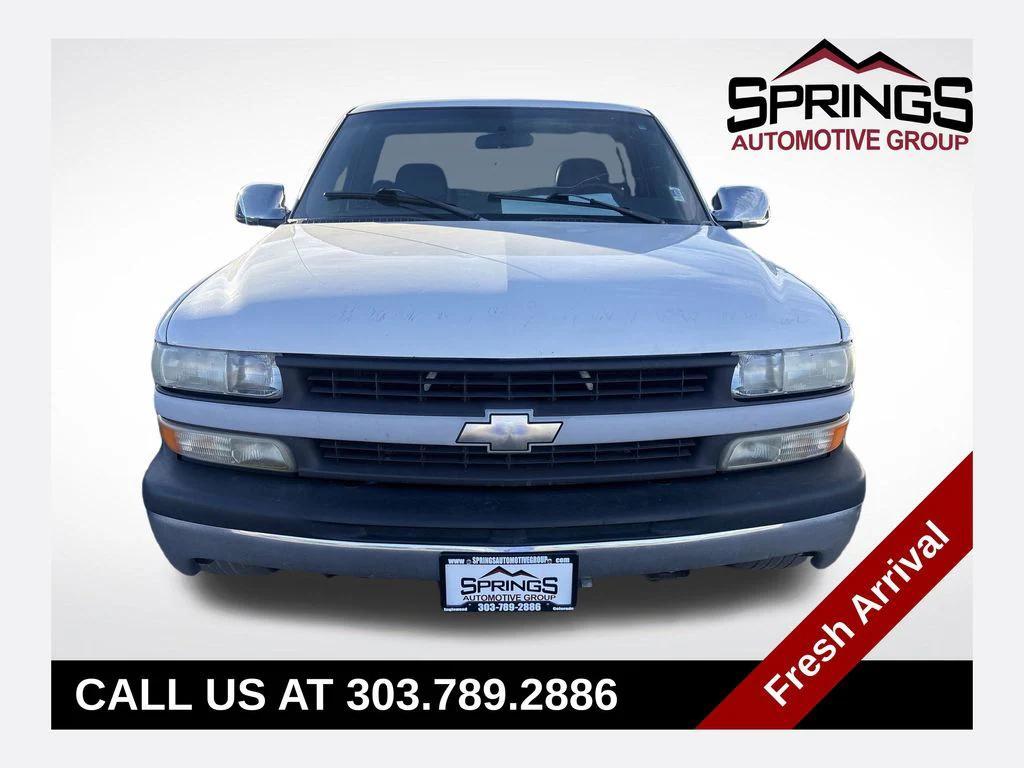 used 2001 Chevrolet Silverado 1500 car, priced at $2,995