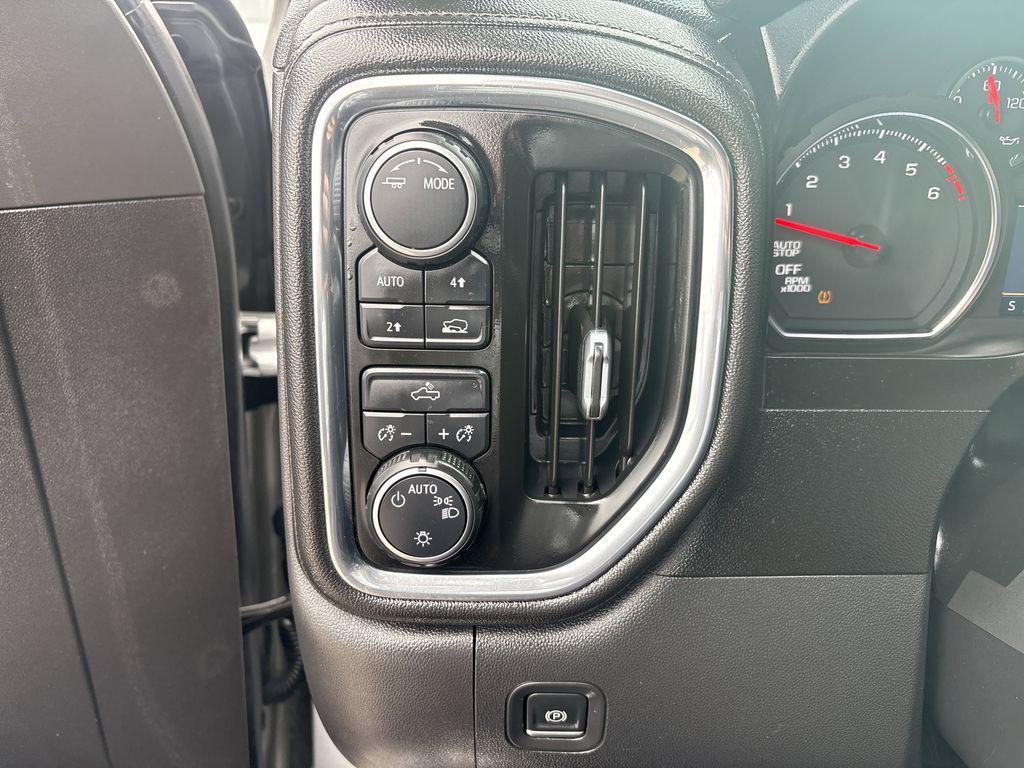 used 2021 Chevrolet Silverado 1500 car, priced at $28,998