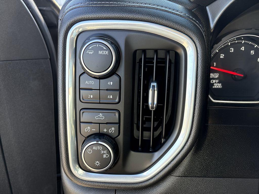 used 2021 Chevrolet Silverado 1500 car, priced at $29,994