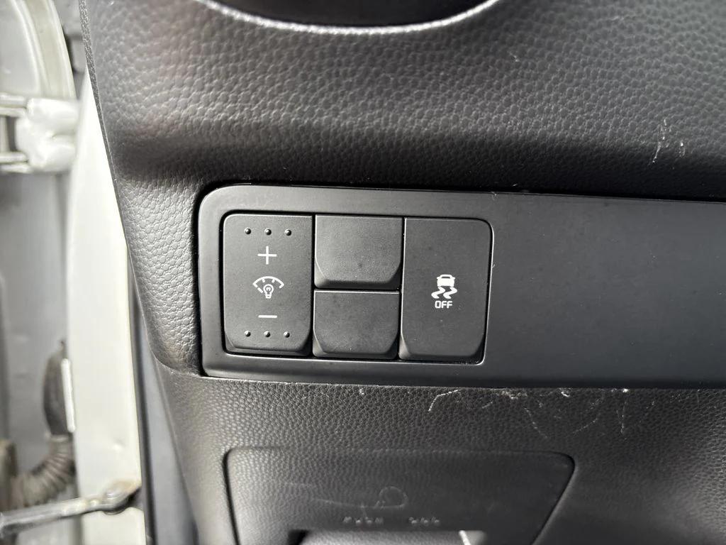 used 2018 Kia Soul car, priced at $9,998