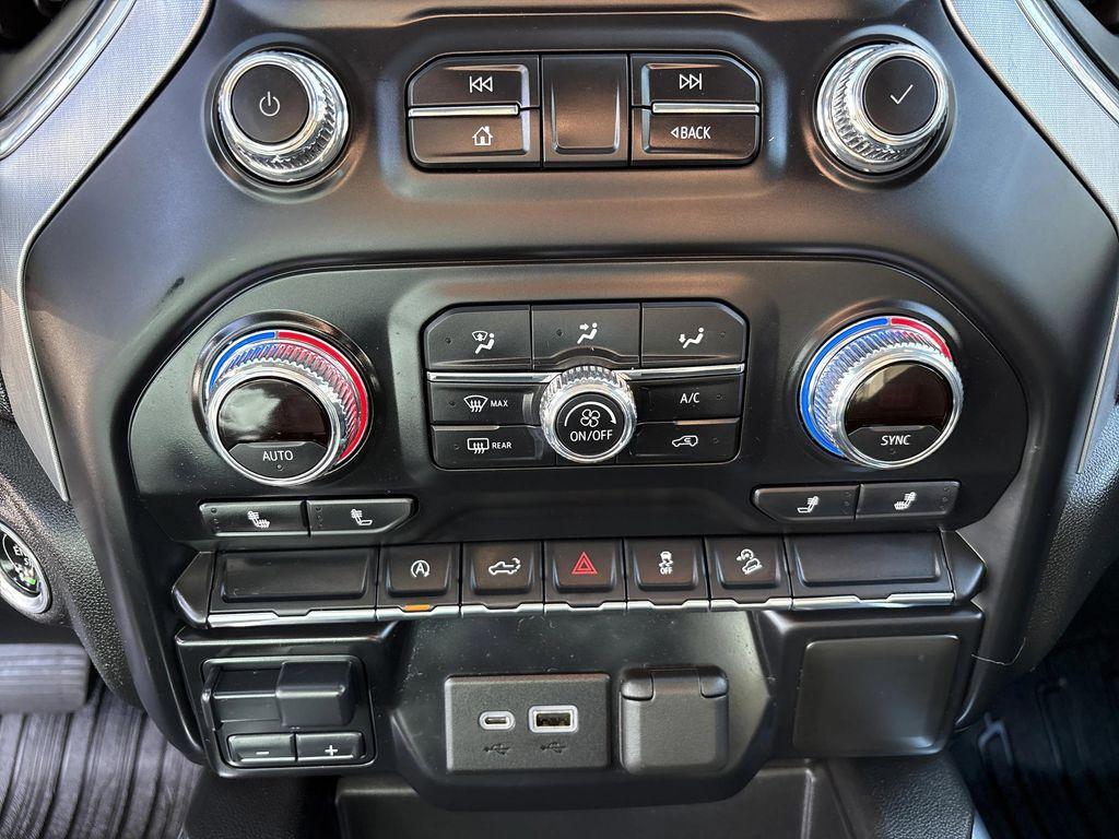 used 2021 GMC Sierra 1500 car, priced at $35,998