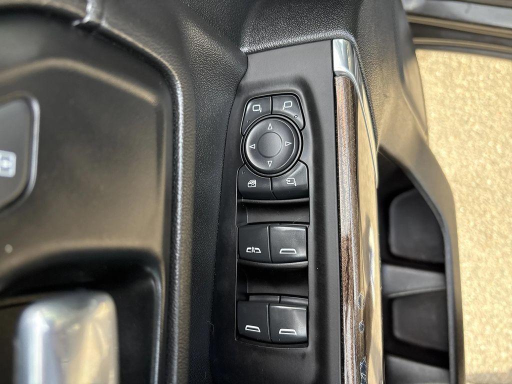 used 2021 Chevrolet Silverado 2500 car, priced at $38,999