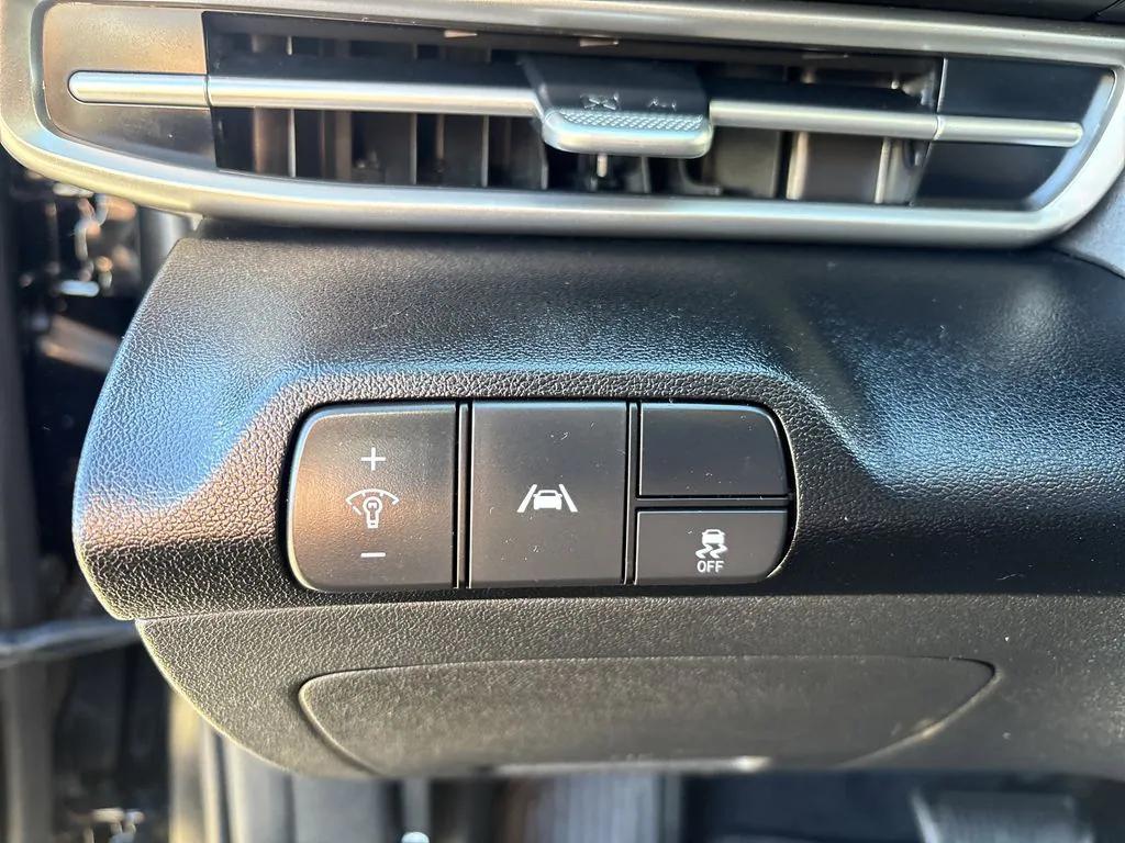 used 2023 Hyundai Elantra car, priced at $19,999