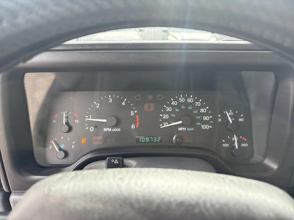 used 1998 Jeep Wrangler car, priced at $9,697