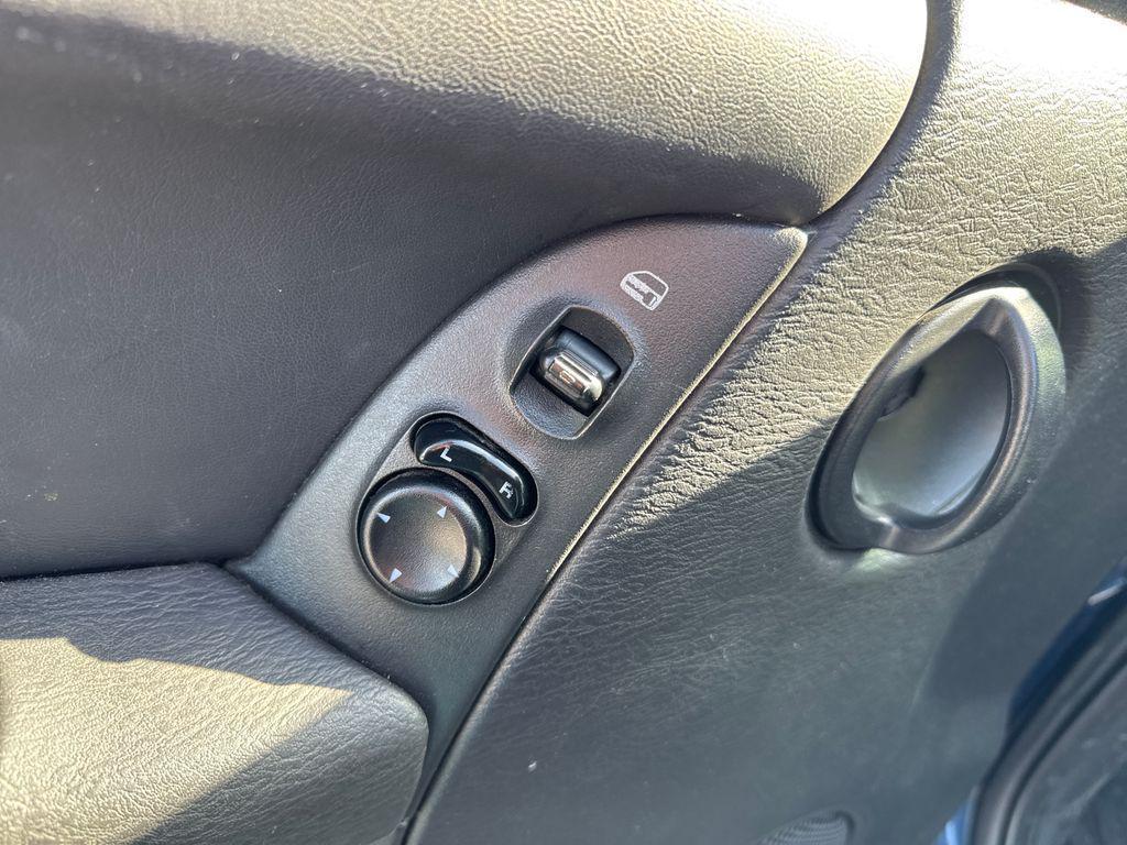 used 2004 Jeep Liberty car, priced at $6,698