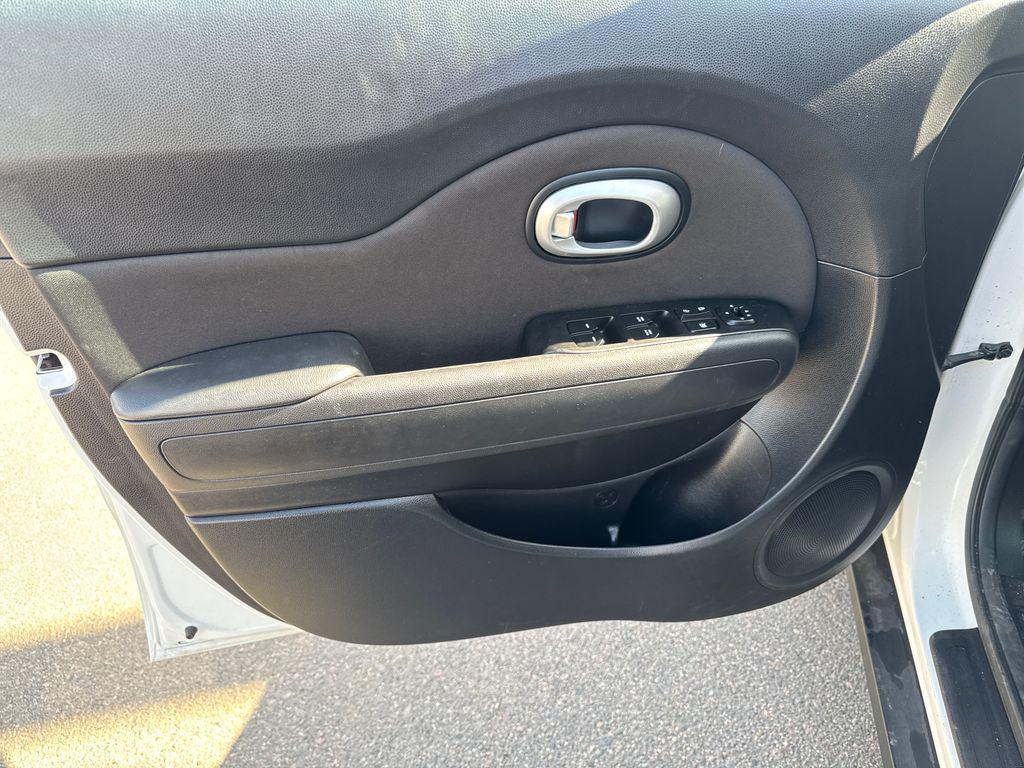used 2016 Kia Soul car, priced at $9,298