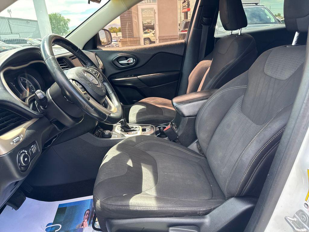 used 2015 Jeep Cherokee car, priced at $8,098