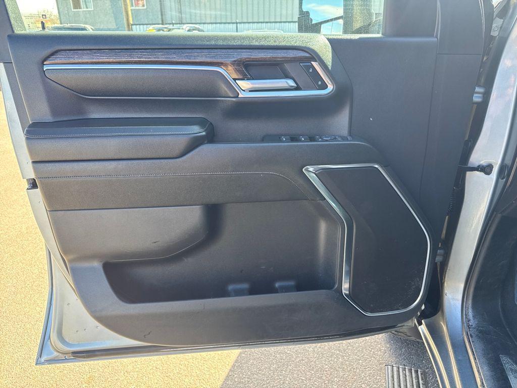 used 2024 GMC Sierra 2500 car, priced at $47,994