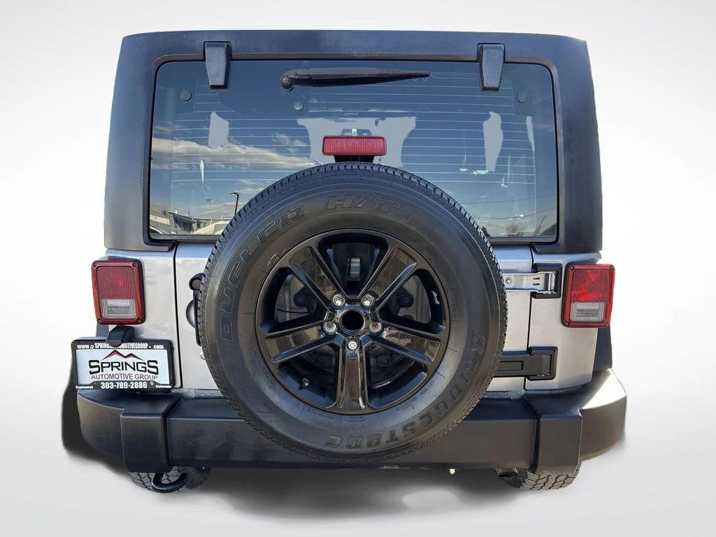 used 2013 Jeep Wrangler Unlimited car, priced at $13,699