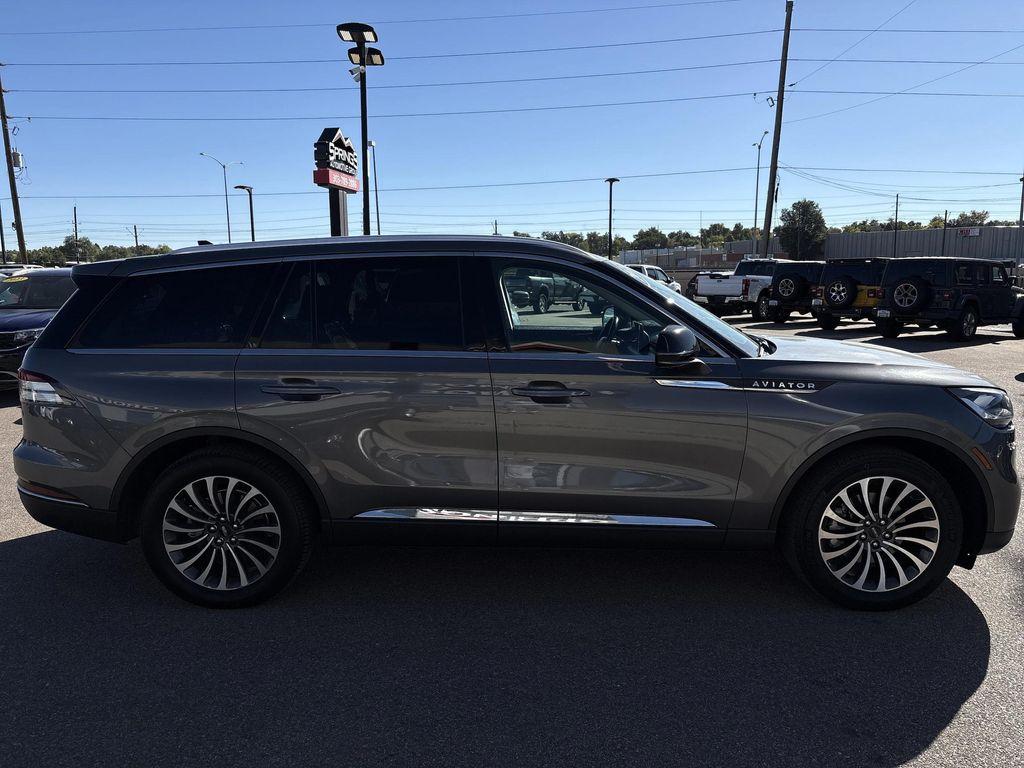 used 2023 Lincoln Aviator car, priced at $46,998