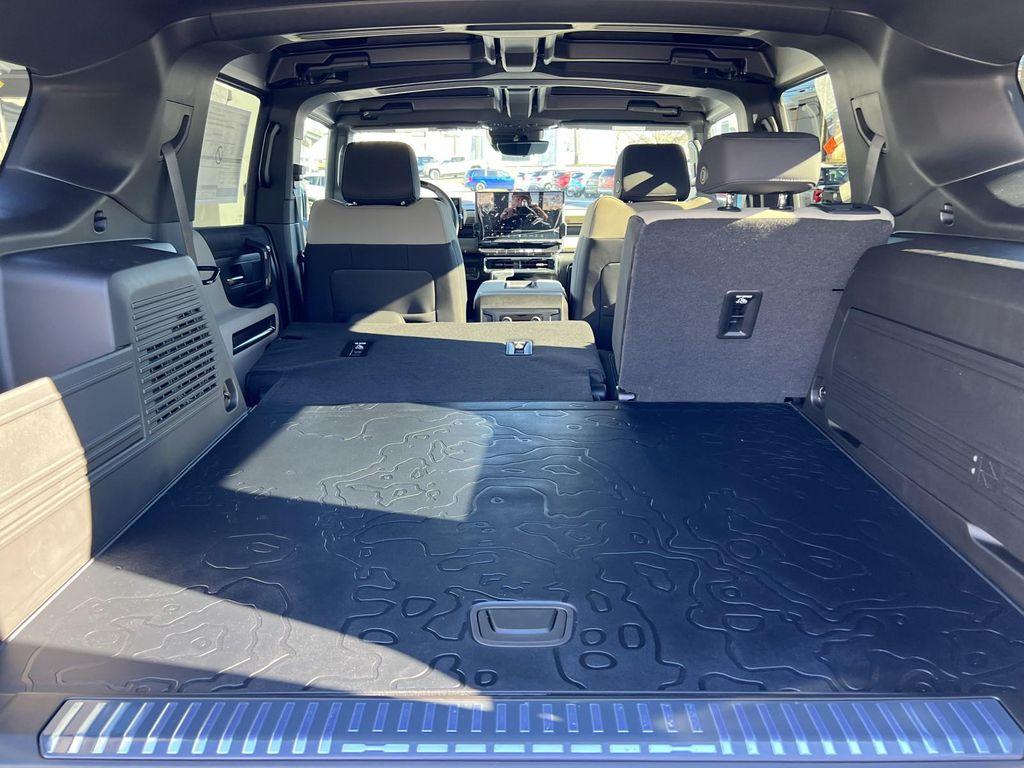 new 2026 GMC HUMMER EV SUV car, priced at $104,577