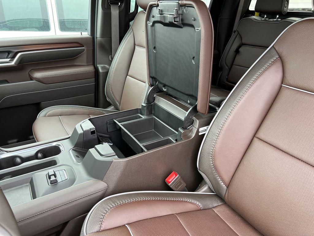 new 2025 GMC Sierra 2500 car, priced at $79,877