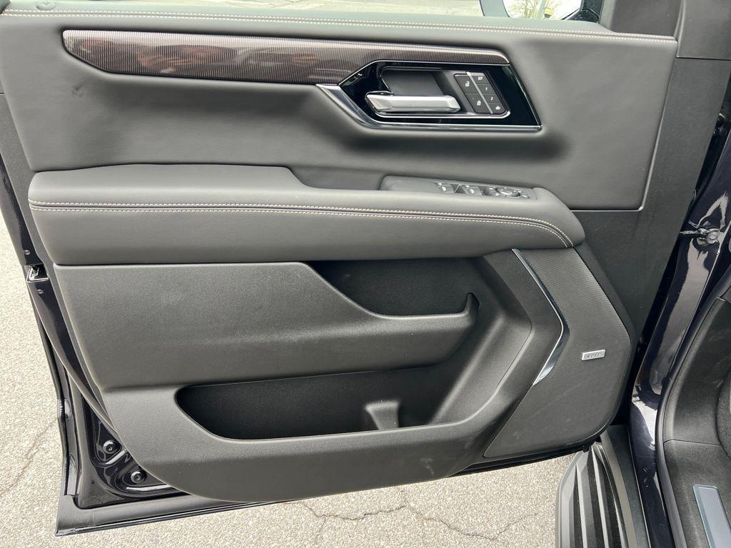 new 2026 GMC Yukon XL car, priced at $80,877