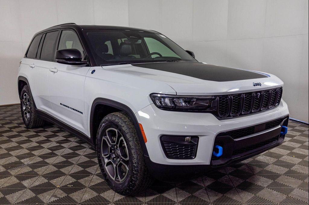 used 2022 Jeep Grand Cherokee 4xe car, priced at $27,177
