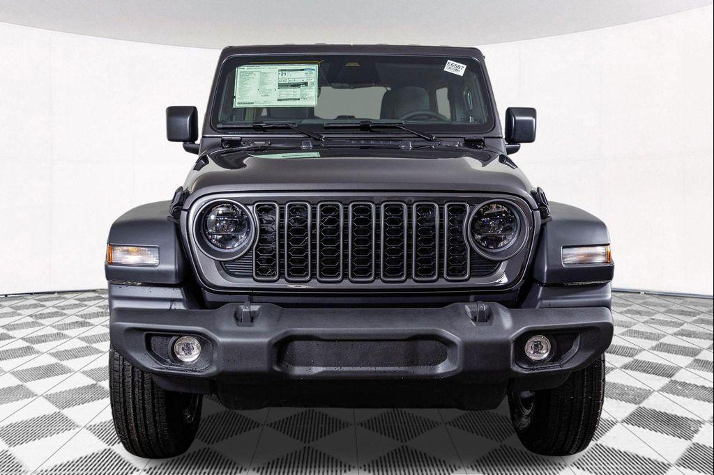 new 2026 Jeep Wrangler car, priced at $43,723
