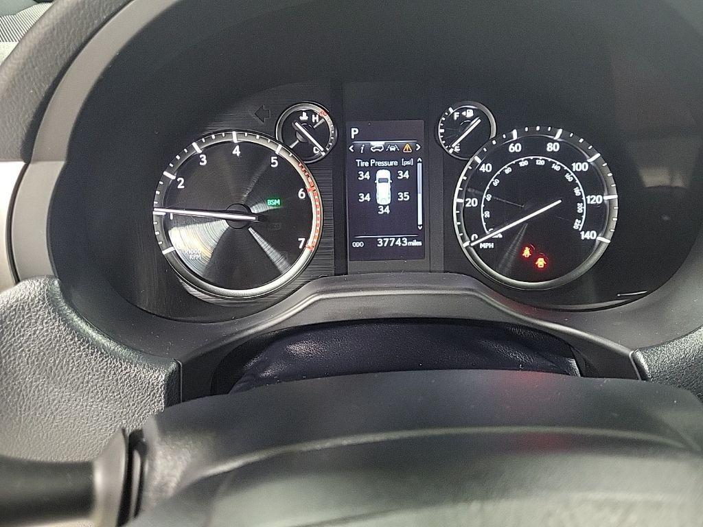 used 2022 Lexus GX 460 car, priced at $48,992