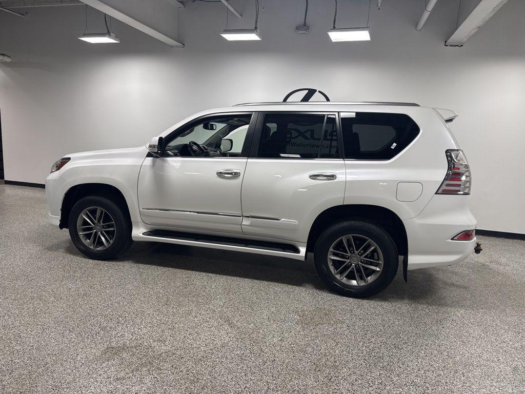 used 2019 Lexus GX 460 car, priced at $43,572
