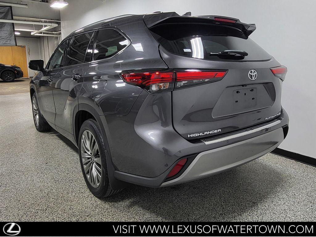 used 2021 Toyota Highlander car, priced at $42,458