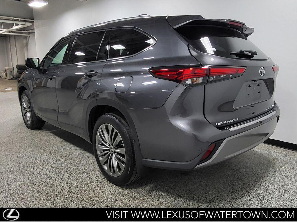 used 2021 Toyota Highlander car, priced at $42,458