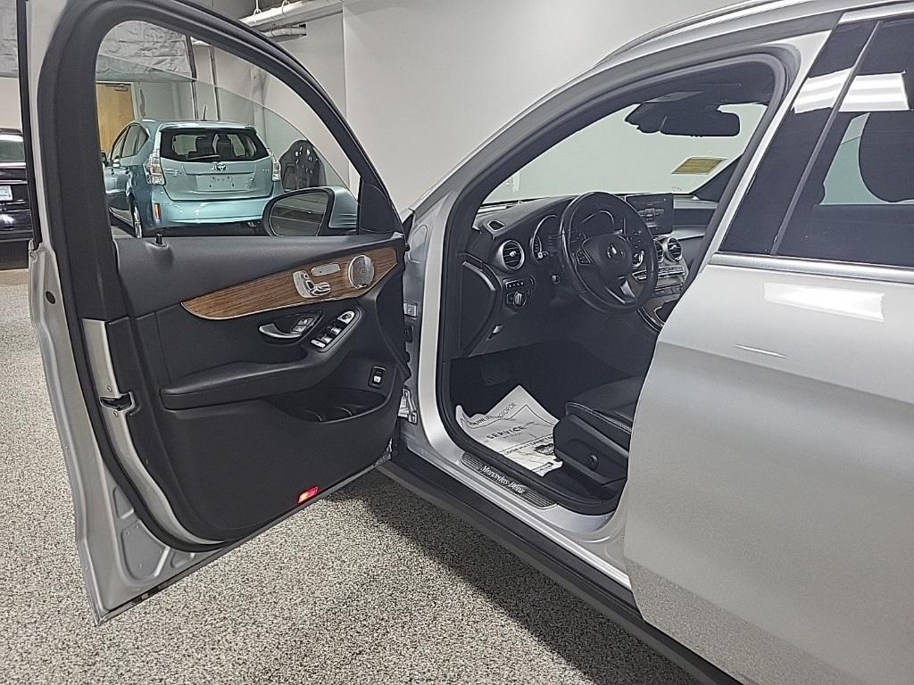 used 2017 Mercedes-Benz GLC 300 car, priced at $19,444