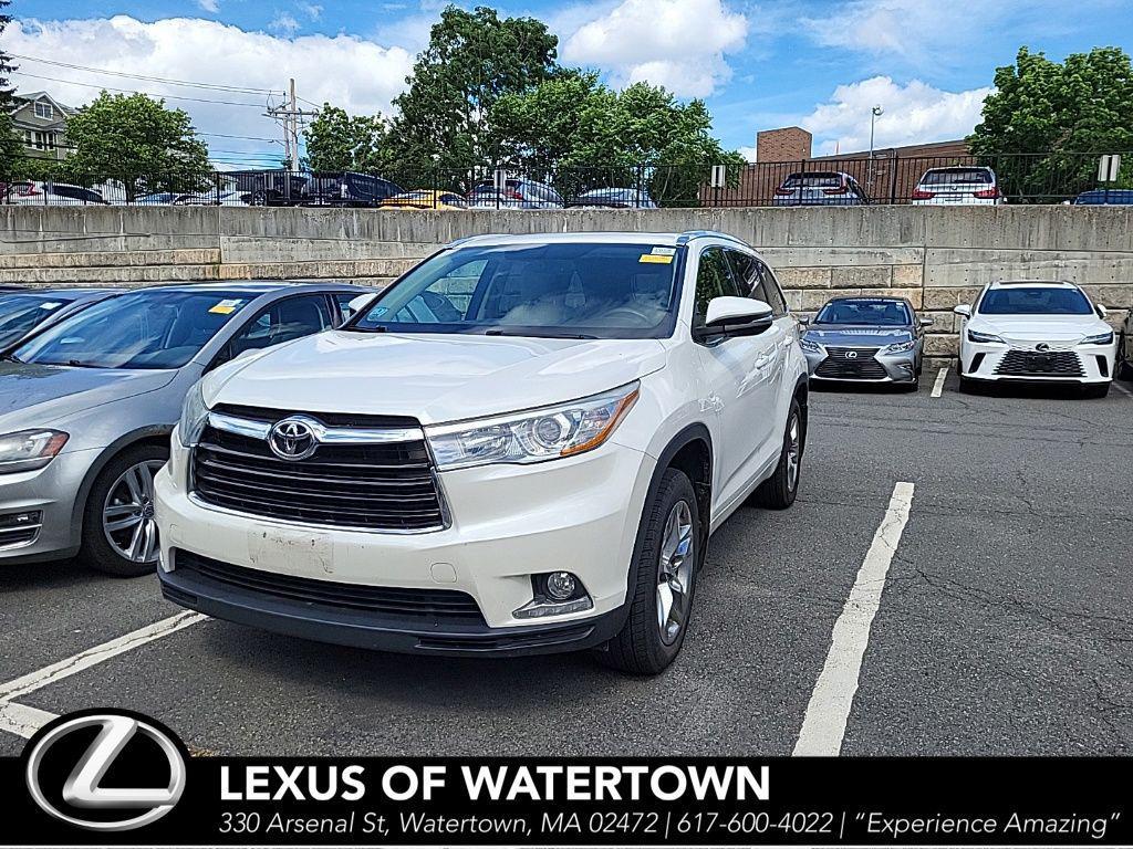 used 2015 Toyota Highlander car, priced at $21,988
