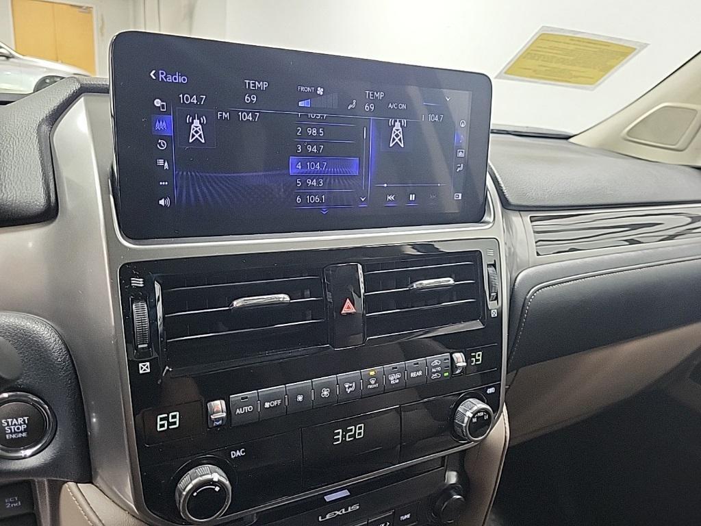 used 2022 Lexus GX 460 car, priced at $44,444