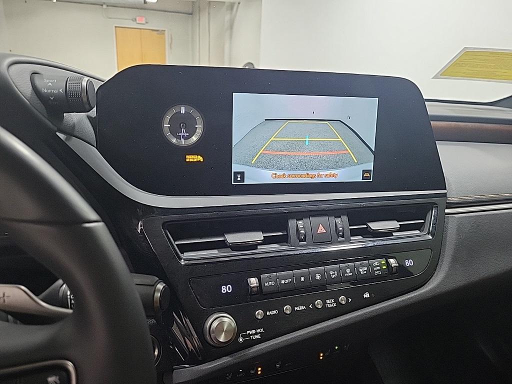 used 2025 Lexus ES 300h car, priced at $44,444