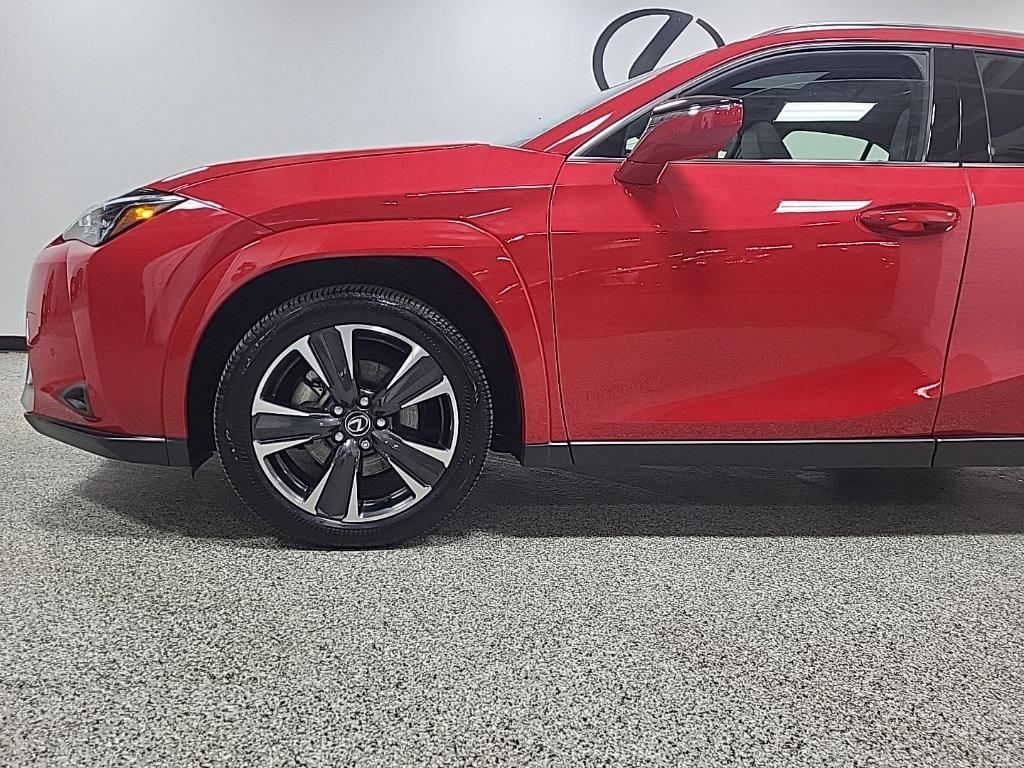 used 2025 Lexus UX 300h car, priced at $39,444