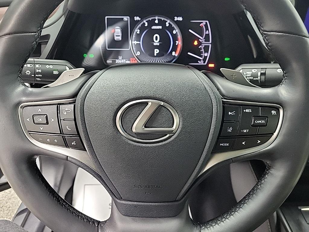used 2024 Lexus ES 350 car, priced at $38,992