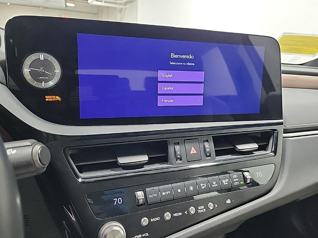 used 2024 Lexus ES 350 car, priced at $38,992
