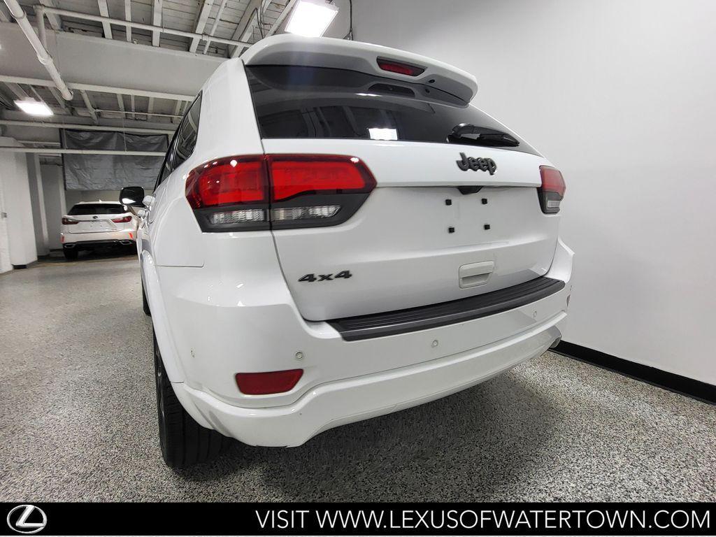 used 2021 Jeep Grand Cherokee car, priced at $23,572