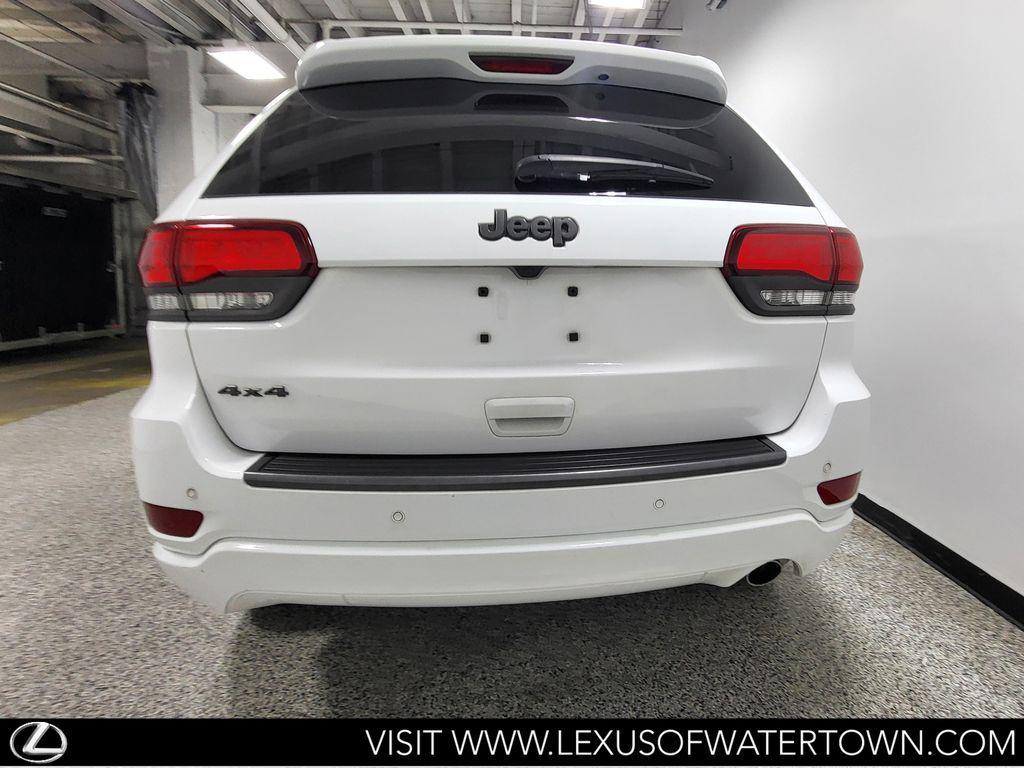 used 2021 Jeep Grand Cherokee car, priced at $23,572