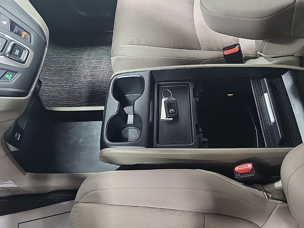 used 2024 Honda Odyssey car, priced at $32,333