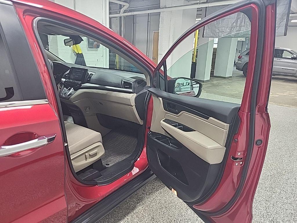 used 2024 Honda Odyssey car, priced at $32,333