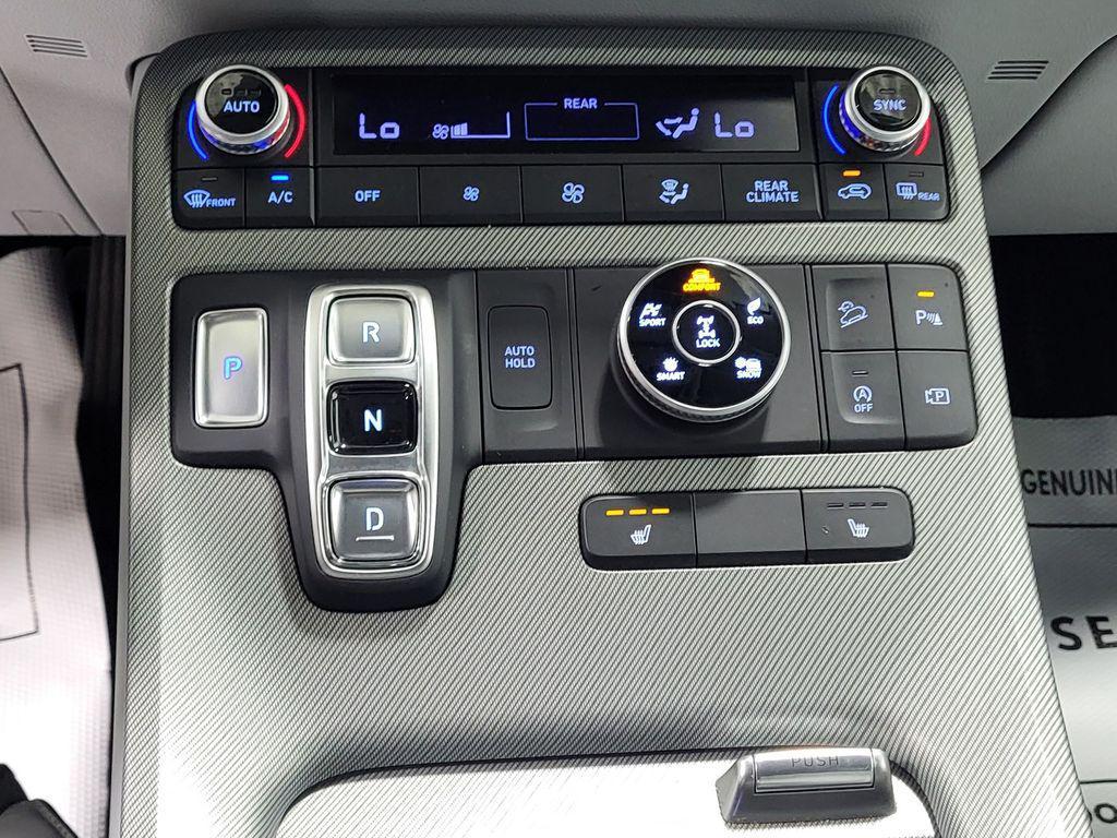 used 2025 Hyundai Palisade car, priced at $35,678