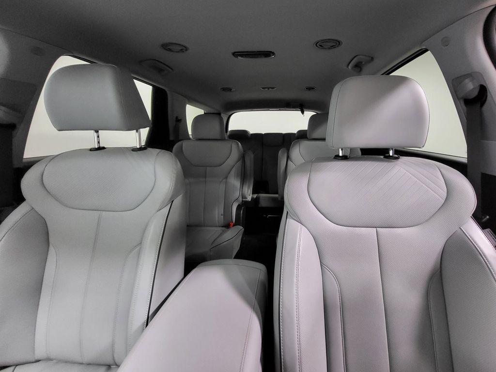 used 2025 Hyundai Palisade car, priced at $35,678