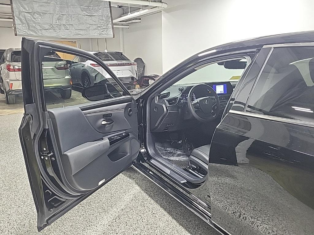 used 2024 Lexus ES 350 car, priced at $41,775