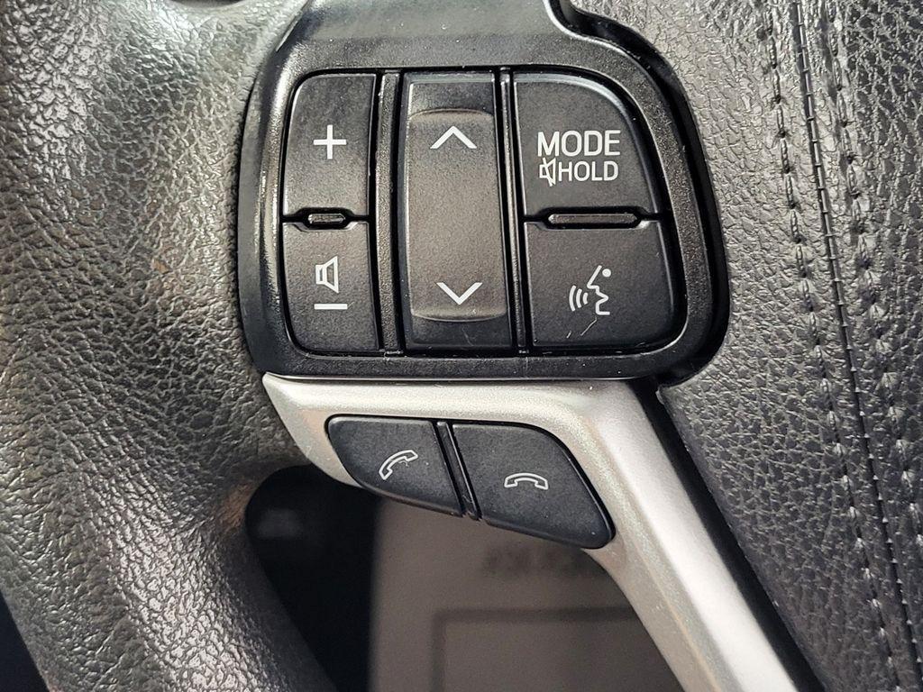 used 2019 Toyota Highlander car, priced at $25,684