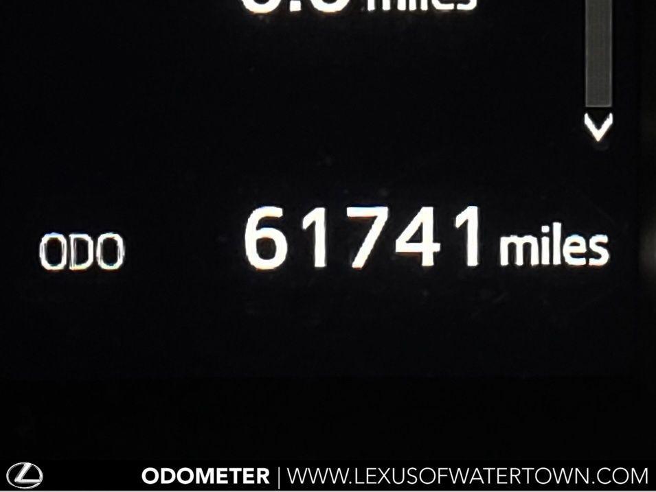 used 2019 Toyota Highlander car, priced at $25,684