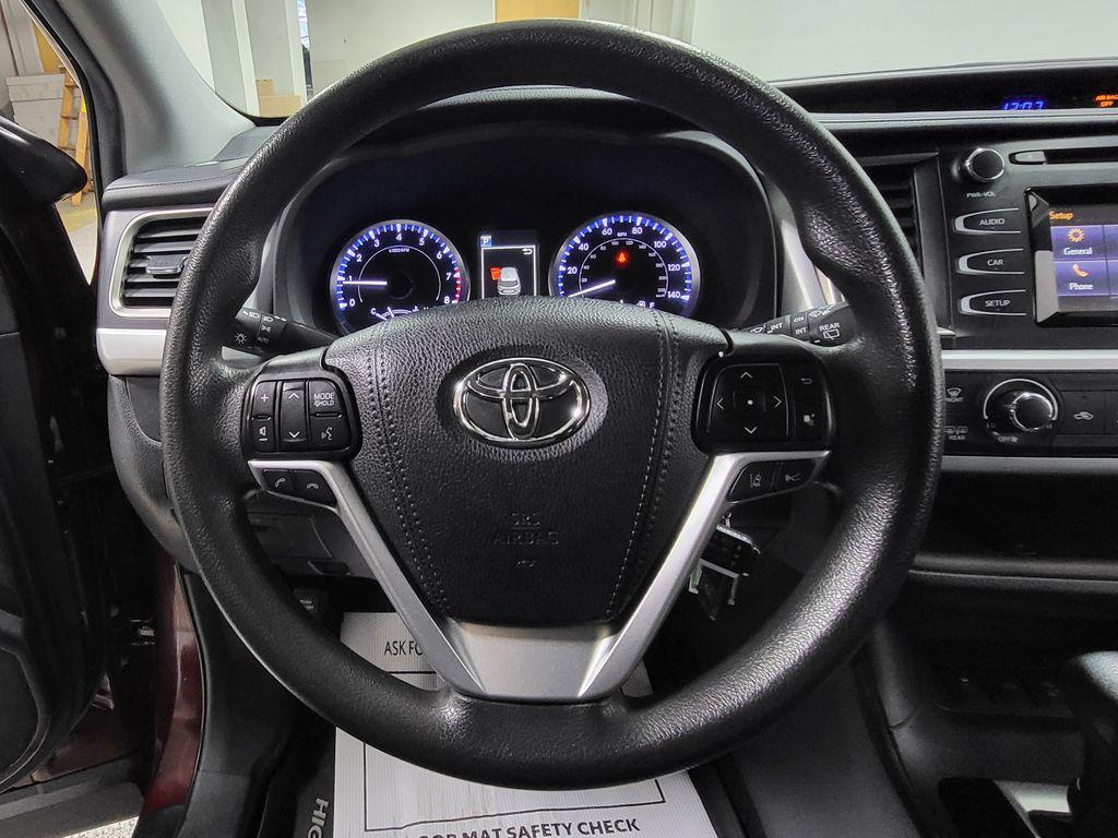 used 2019 Toyota Highlander car, priced at $25,684