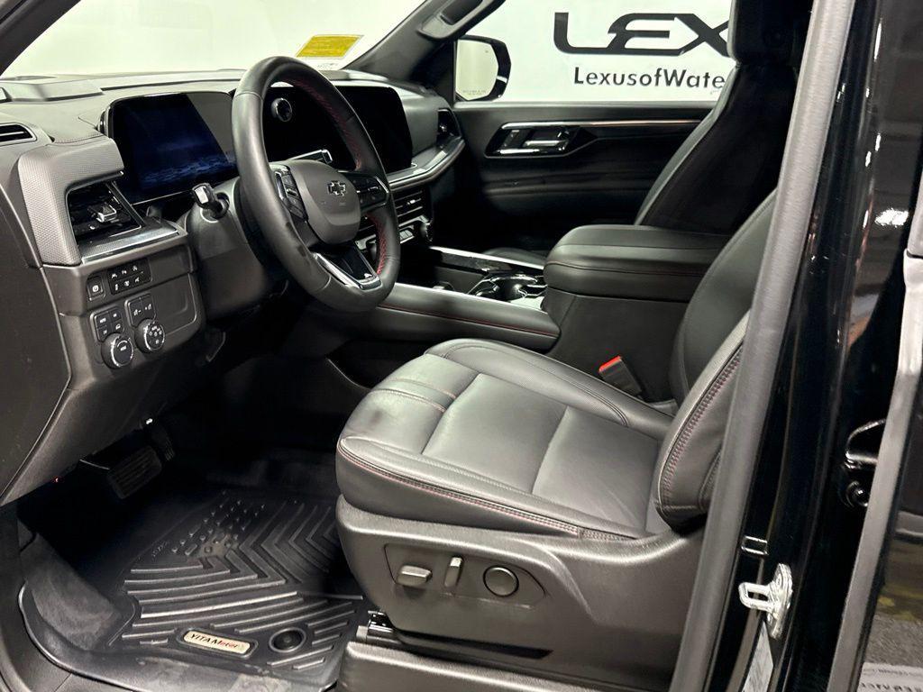 used 2025 Chevrolet Tahoe car, priced at $71,993